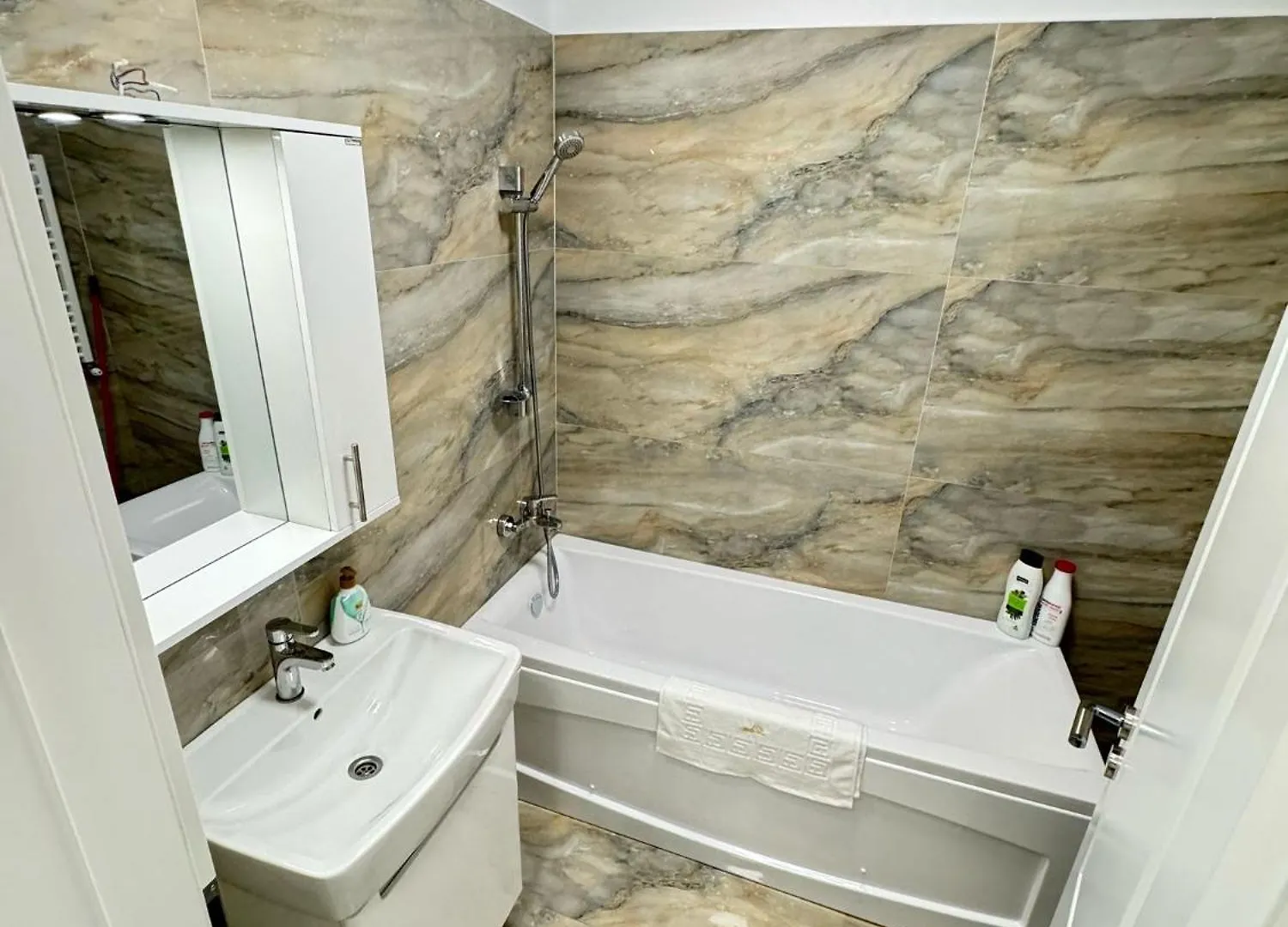 Bucharest Premium Luxury Studios & Apartments By Glam Story